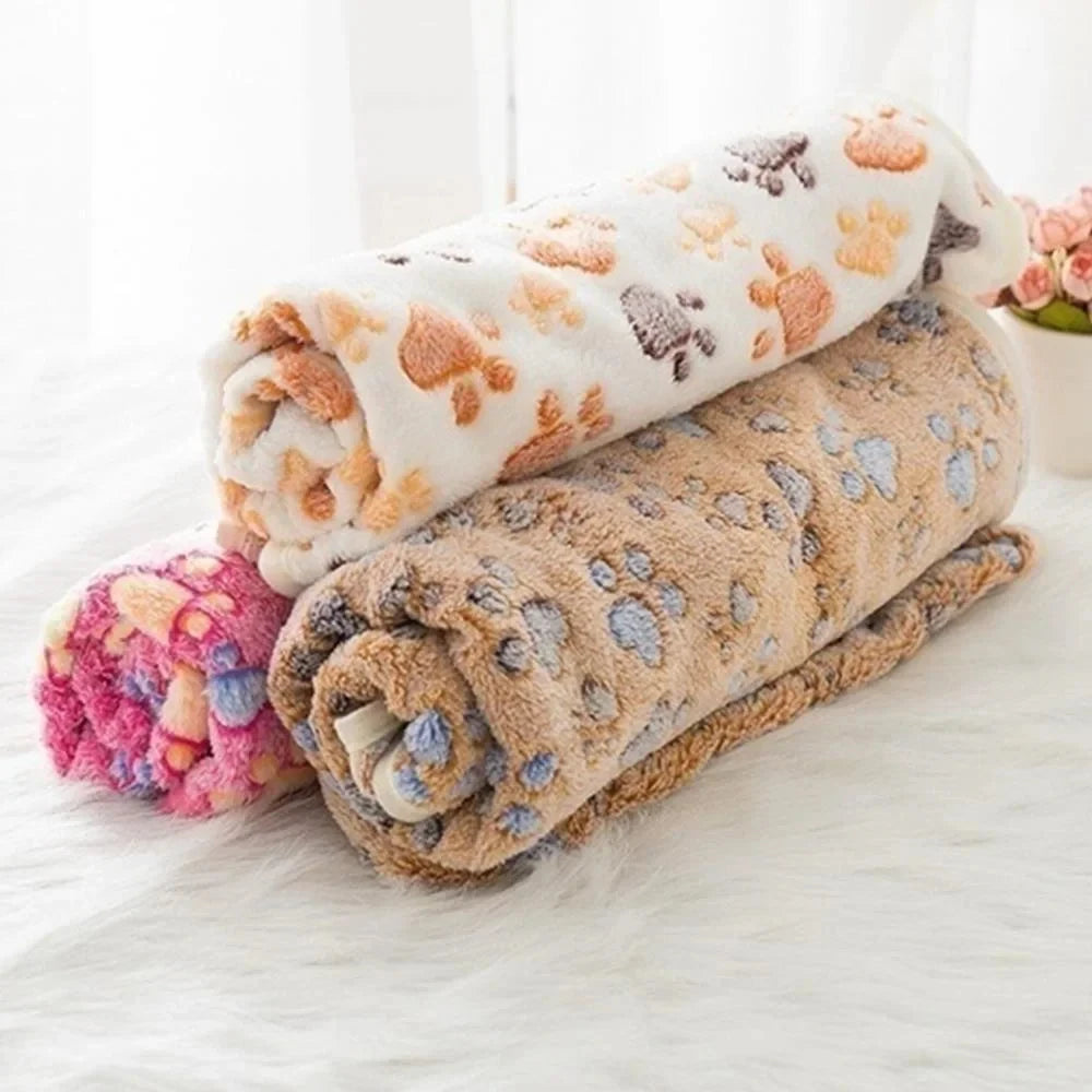 Warm Fleece Pet Blanket for Dogs & Cats | Soft Bed Mat Cover
