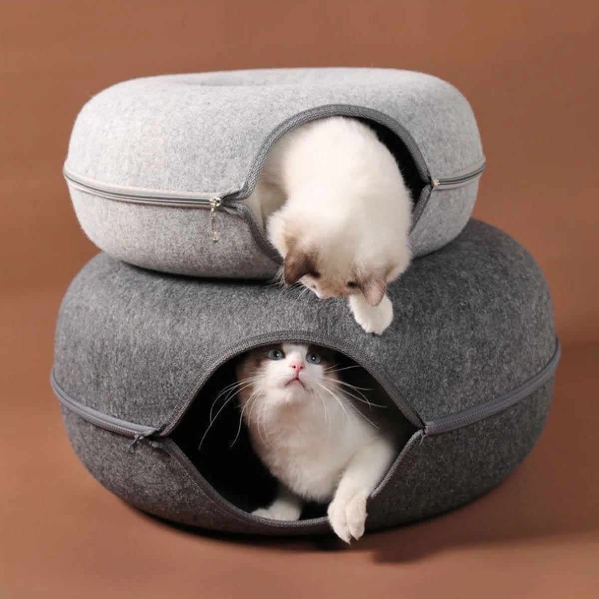 Felt Donut Cat Bed & Hideaway Tunnel – 2-in-1 Cozy House