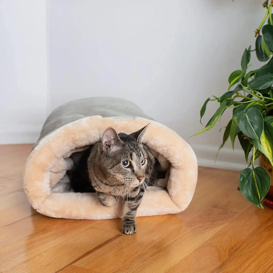 Cat Sleeping Bag – Warm Semi-Enclosed Bed for Small & Medium Pets