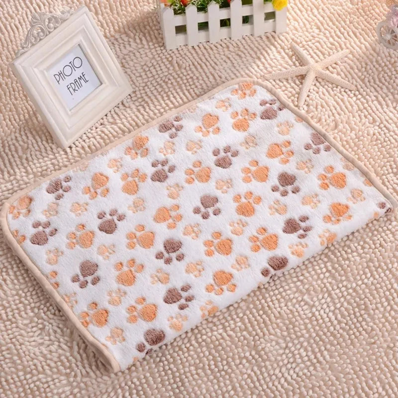 Warm Fleece Pet Blanket for Dogs & Cats | Soft Bed Mat Cover