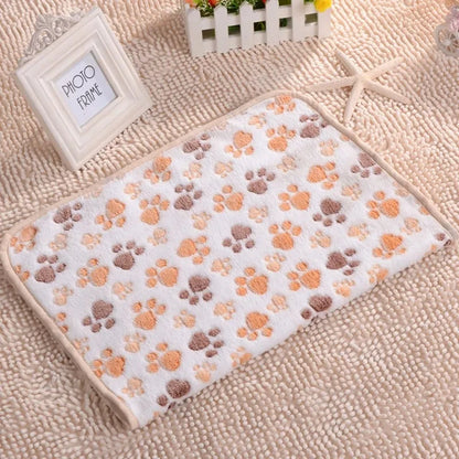 Warm Fleece Pet Blanket for Dogs & Cats | Soft Bed Mat Cover